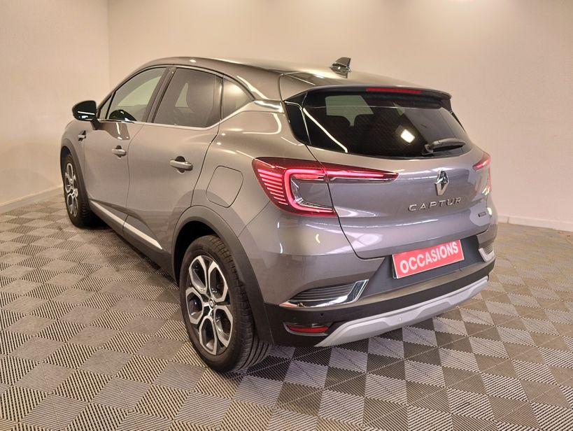 RENAULT CAPTUR 2022 - Photo n°2
