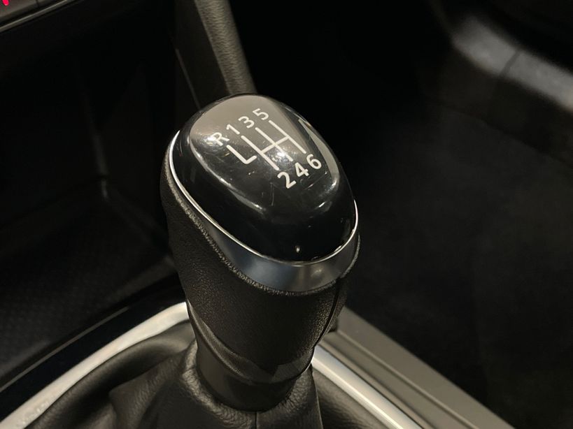 RENAULT MEGANE IV ESTATE BUSINESS 2021 - Photo n°20