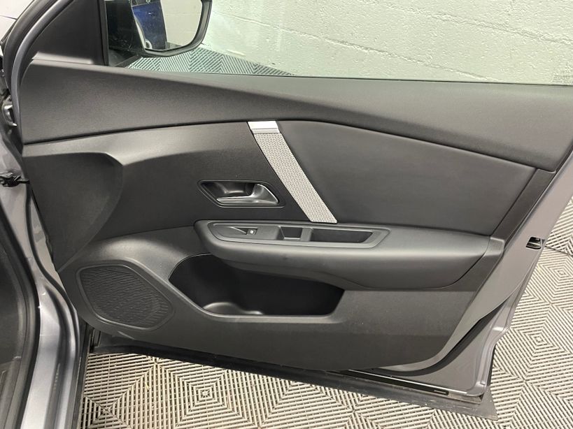 CITROEN C4 X 2023 - Photo n°35