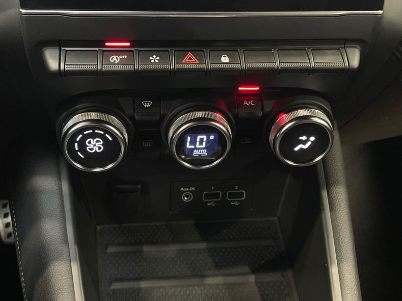 RENAULT CAPTUR 2021 - Photo n°17