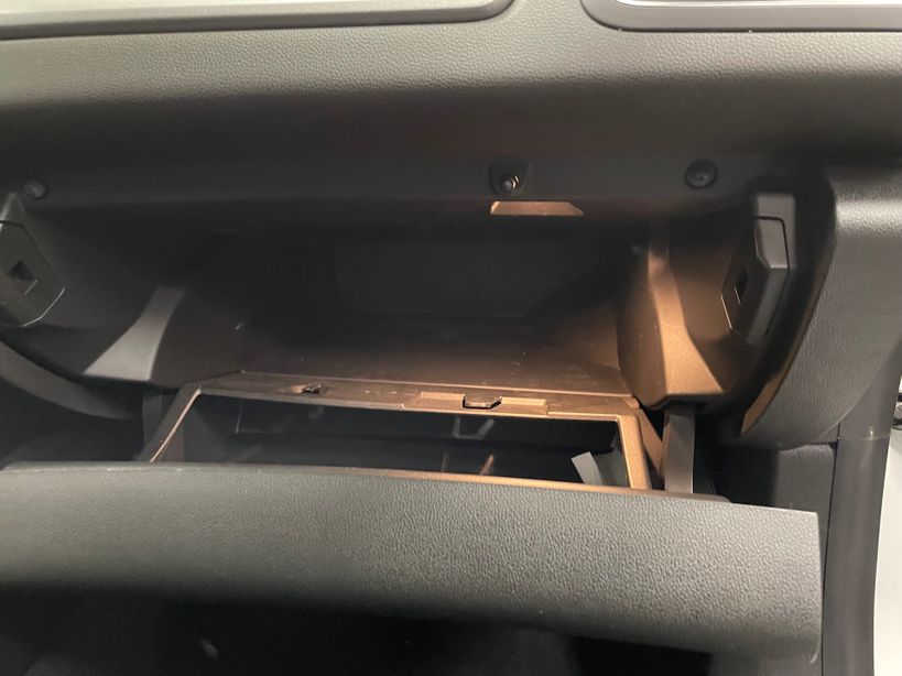 RENAULT MEGANE IV BERLINE 2021 - Photo n°30