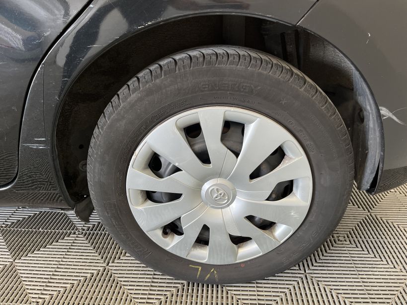 TOYOTA YARIS HYBRIDE 2015 - Photo n°54