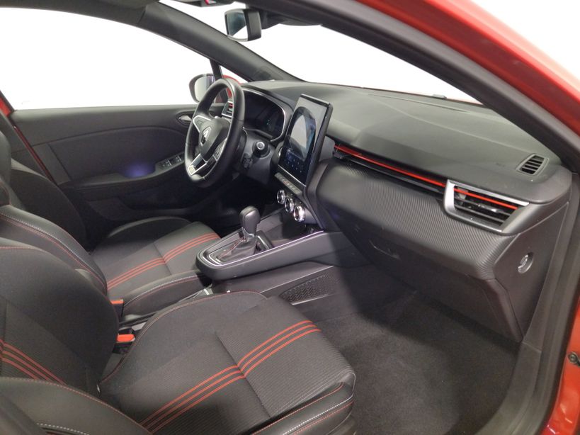 RENAULT CLIO V 2021 - Photo n°8