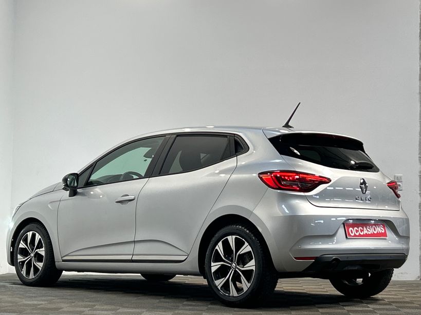 RENAULT CLIO V 2022 - Photo n°2