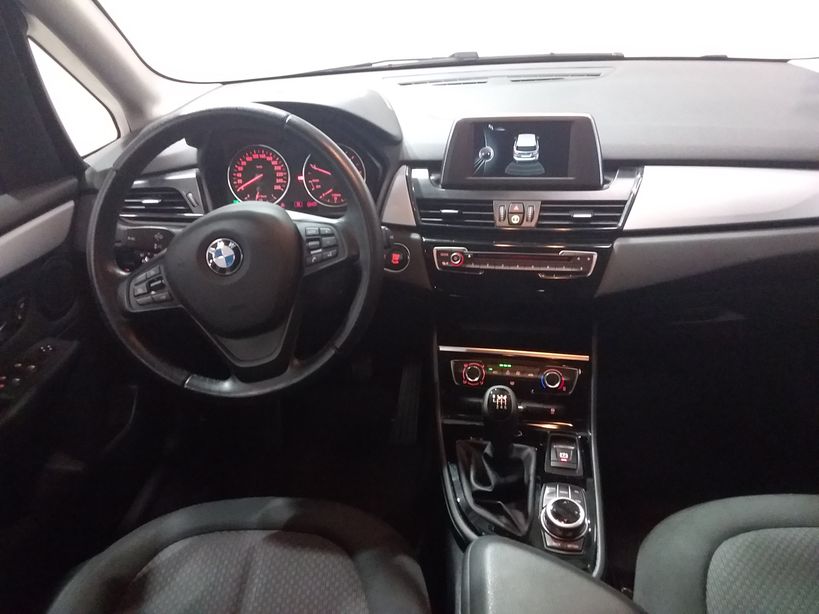 BMW SERIE 2 ACTIVE TOURER F45 2017 - Photo n°14