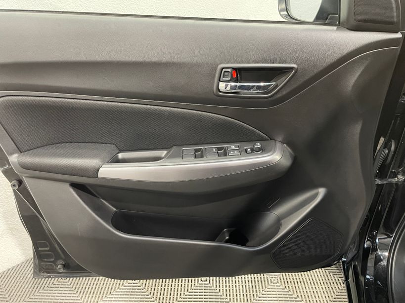 SUZUKI SWIFT 2023 - Photo n°32