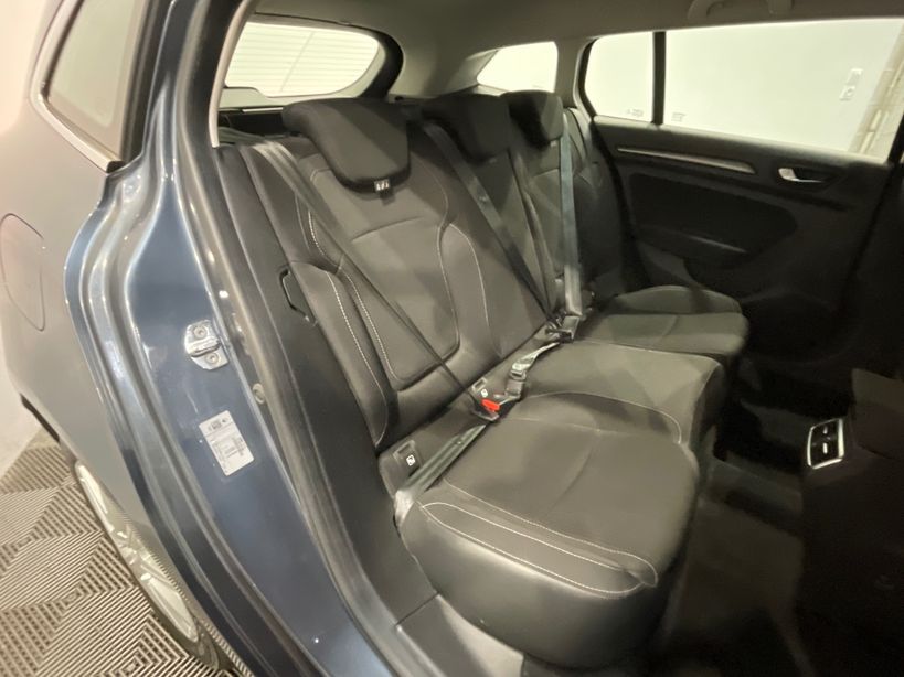 RENAULT MEGANE IV ESTATE 2022 - Photo n°40