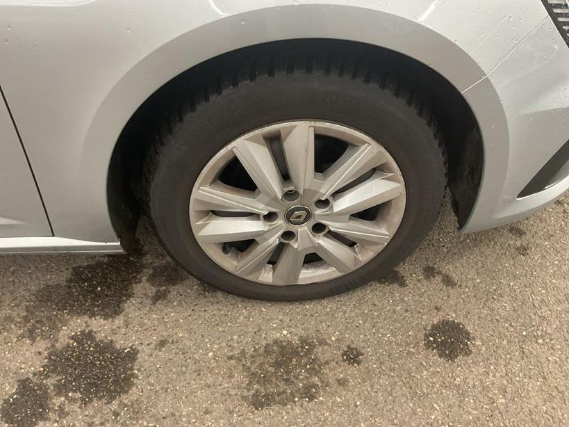 RENAULT MEGANE IV BERLINE 2021 - Photo n°4