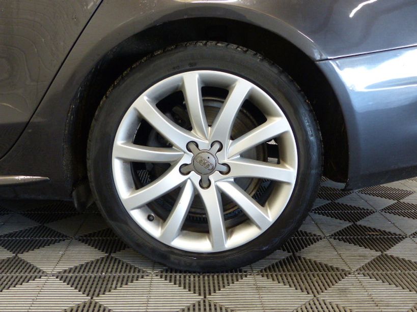 AUDI A4 2014 - Photo n°21