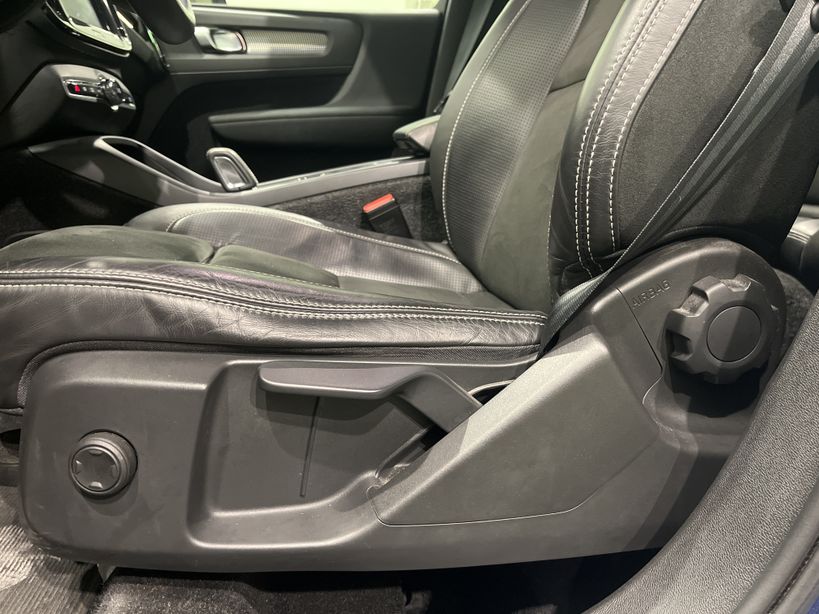 VOLVO XC40 2018 - Photo n°35