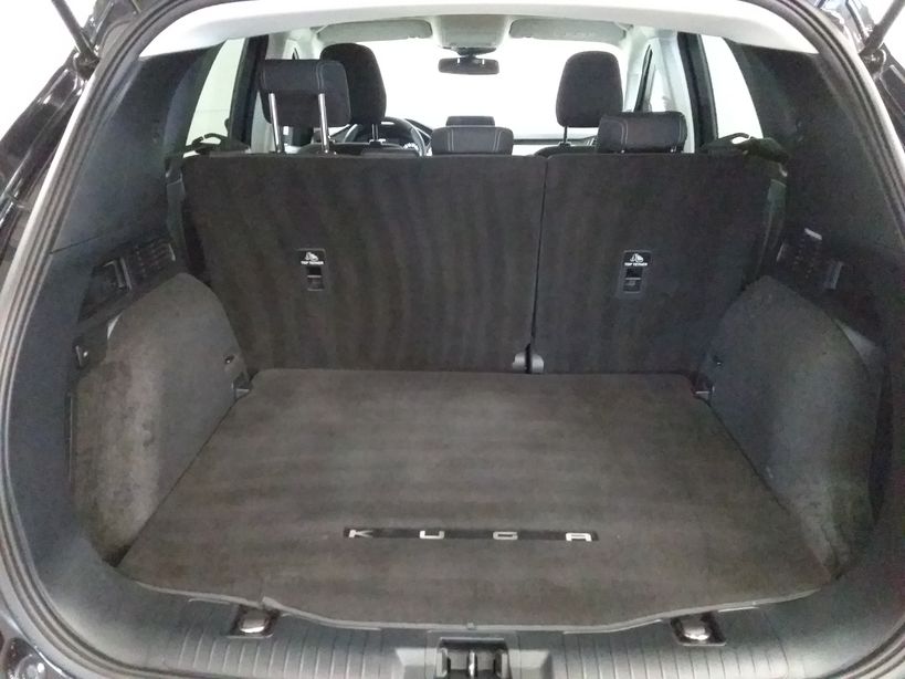 FORD KUGA 2021 - Photo n°10
