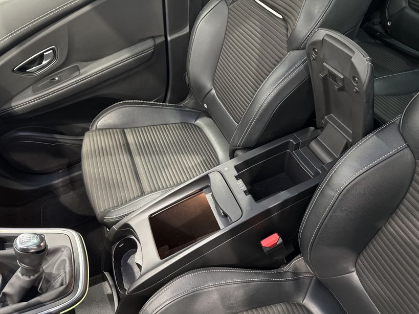 RENAULT GRAND SCENIC IV BUSINESS 2019 - Photo n°21