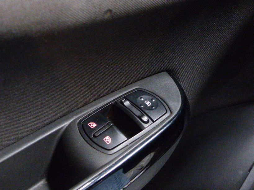 OPEL CORSA 2016 - Photo n°27