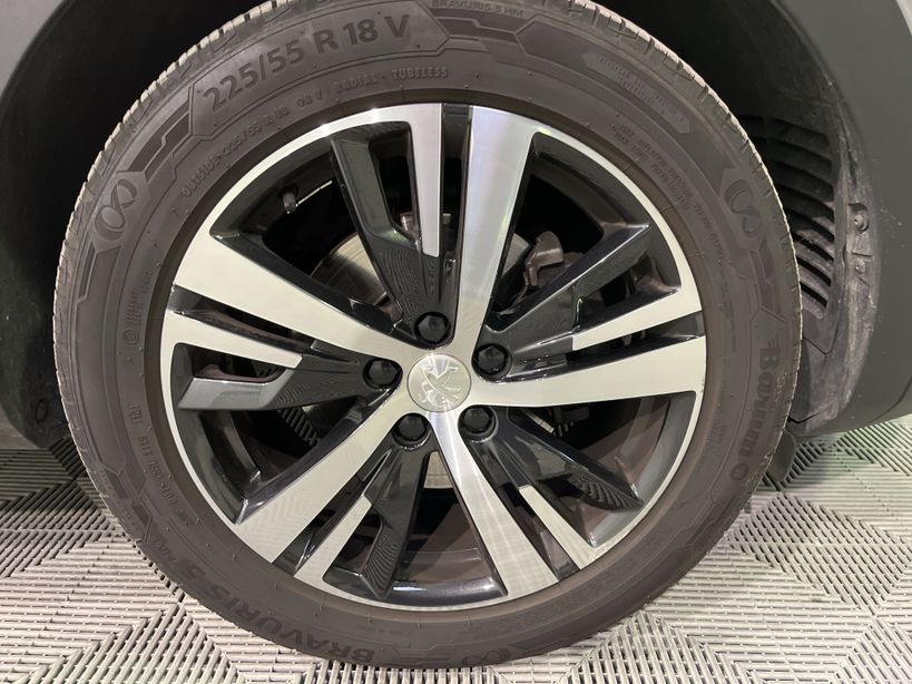 PEUGEOT 5008 2019 - Photo n°3
