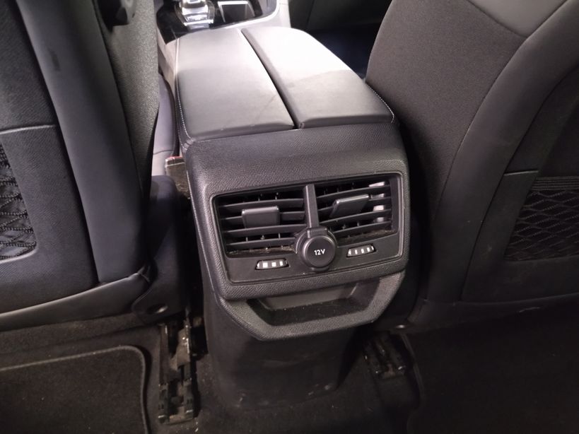 PEUGEOT 3008 2019 - Photo n°26