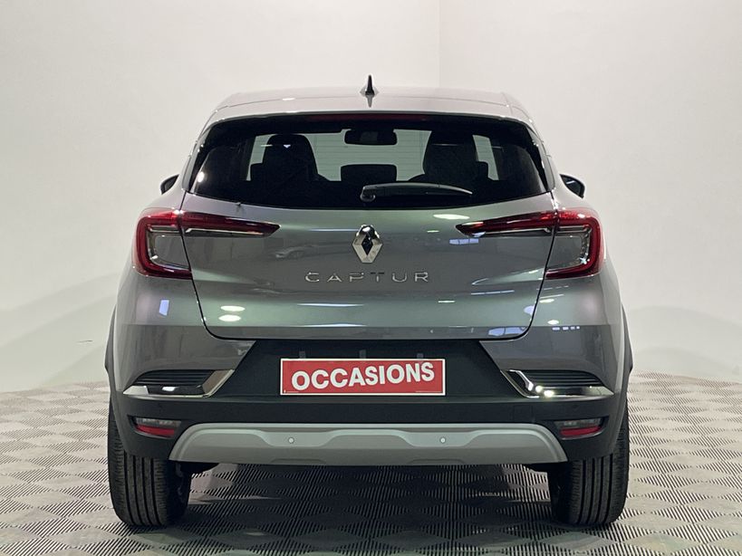 RENAULT CAPTUR 2023 - Photo n°6