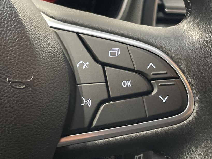 RENAULT MEGANE IV BERLINE 2021 - Photo n°26
