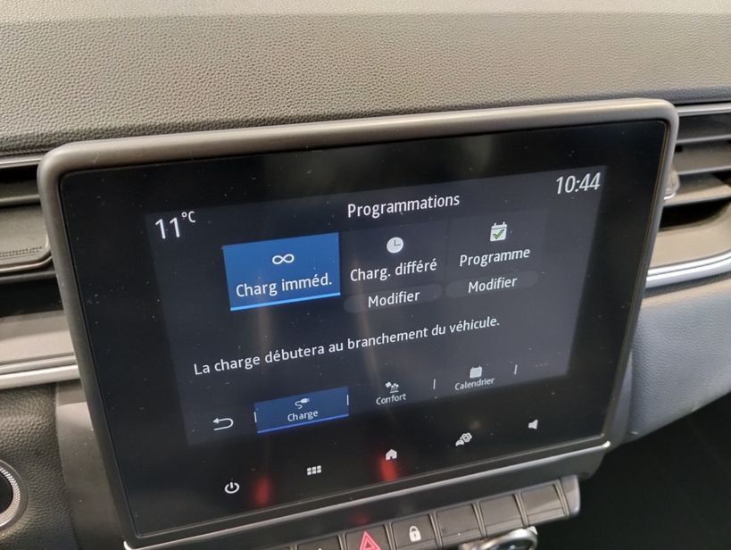 RENAULT CAPTUR 2022 - Photo n°13