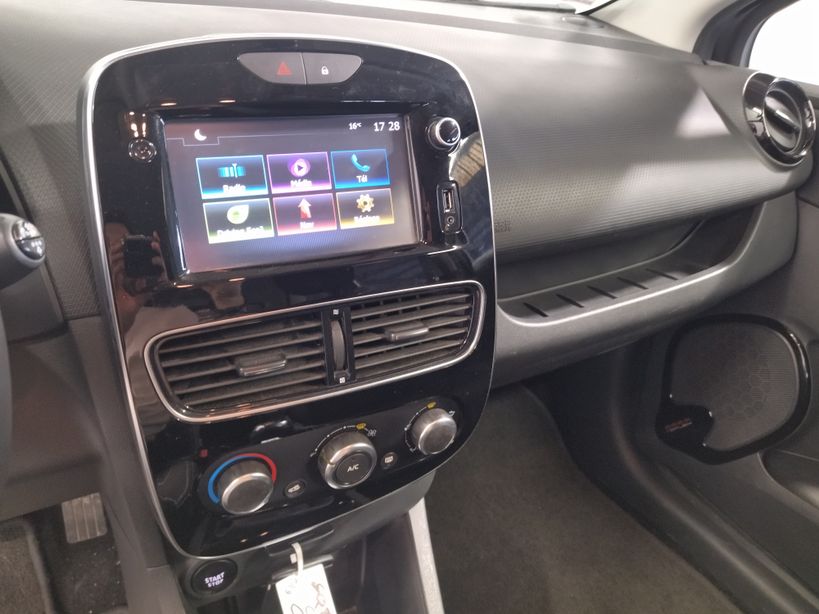 RENAULT CLIO IV ESTATE BUSINESS 2017 - Photo n°29