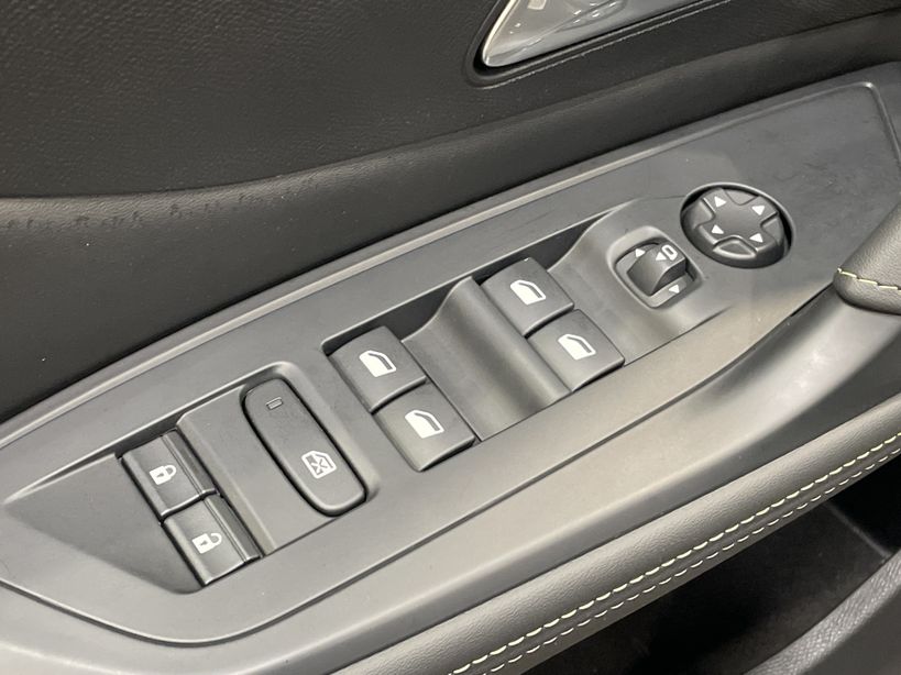PEUGEOT 308 2024 - Photo n°38