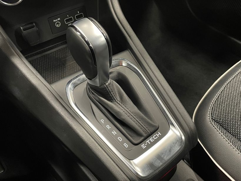 RENAULT CAPTUR 2022 - Photo n°24