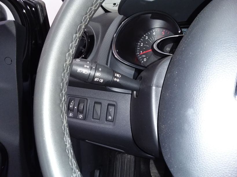 RENAULT CLIO IV BUSINESS 2017 - Photo n°16