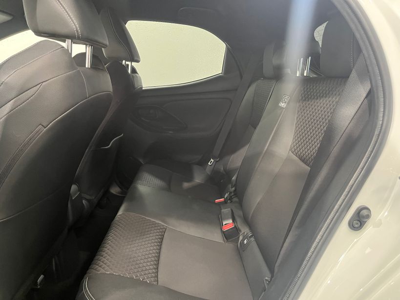 TOYOTA YARIS HYBRIDE MY20 2022 - Photo n°27
