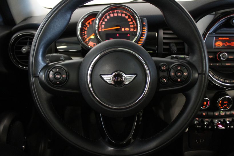 MINI MINI F56 2014 - Photo n°25