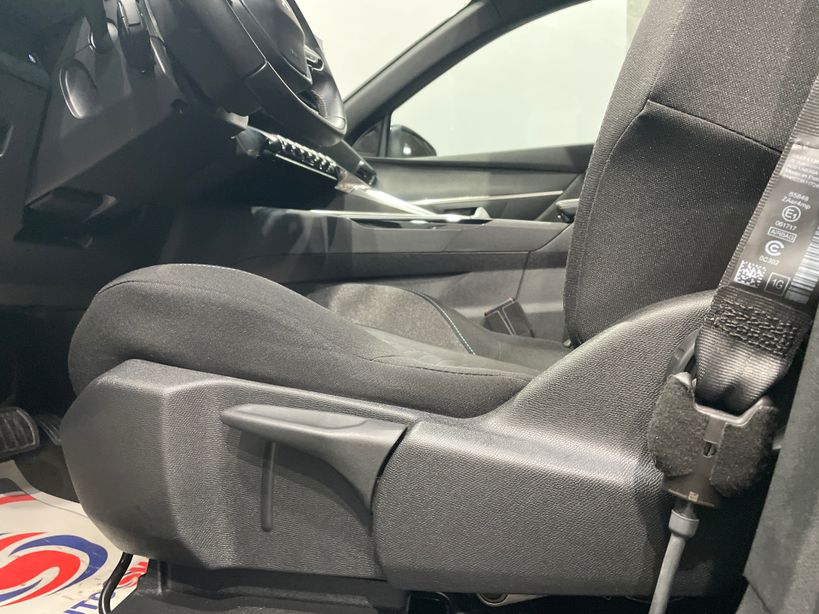 PEUGEOT 5008 2023 - Photo n°42