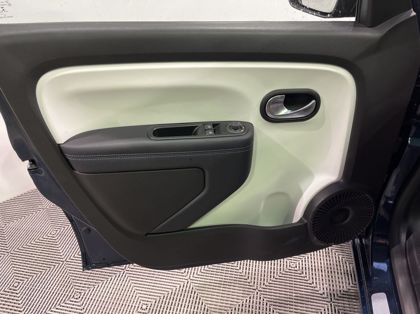 RENAULT TWINGO III 2020 - Photo n°33