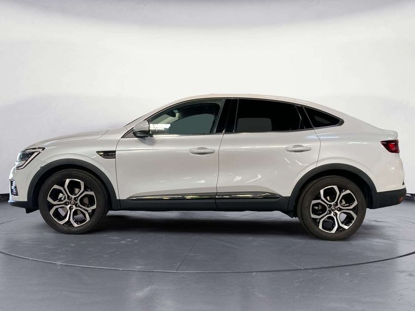 RENAULT ARKANA 2023 - Photo n°8