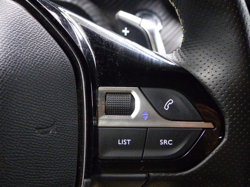 PEUGEOT 208 2019 - Photo n°11