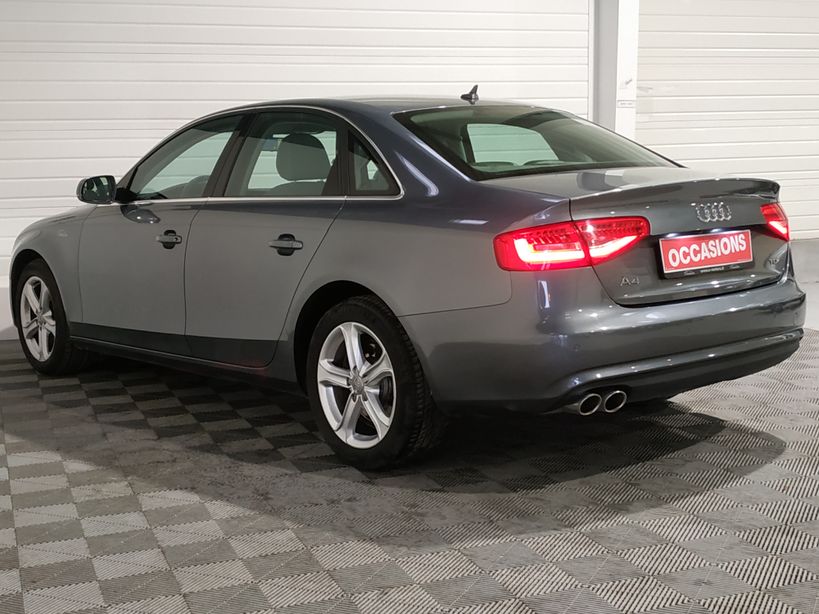 AUDI A4 BUSINESS 2015 - Photo n°8
