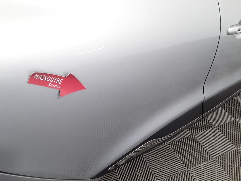 RENAULT CLIO IV 2018 - Photo n°8