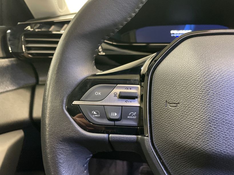 PEUGEOT 308 2023 - Photo n°20