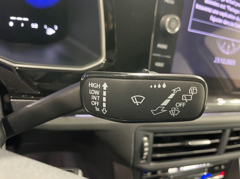 VOLKSWAGEN POLO 2023 - Photo n°15