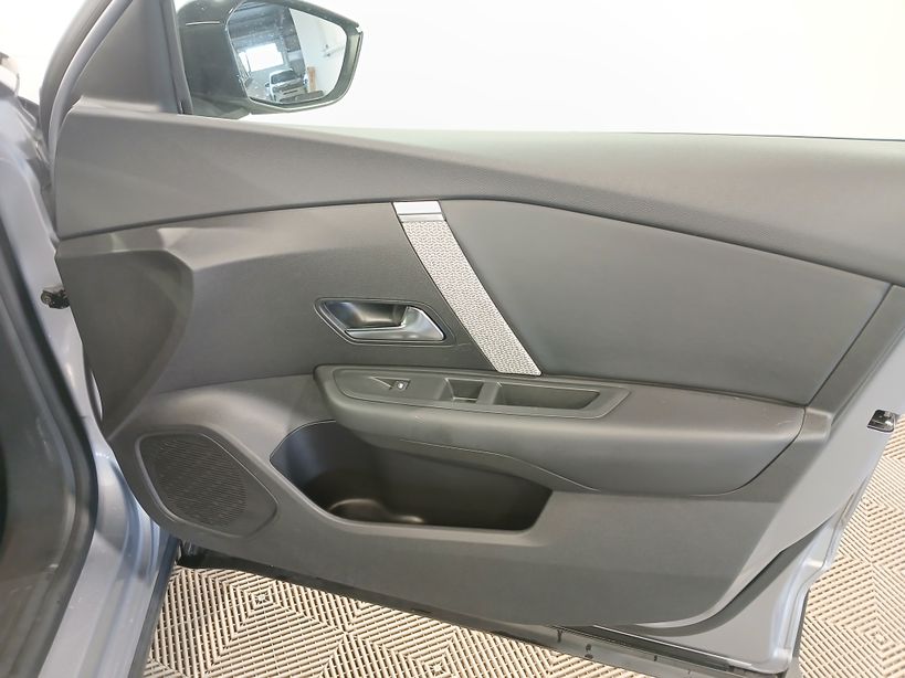CITROEN C4 X 2023 - Photo n°6