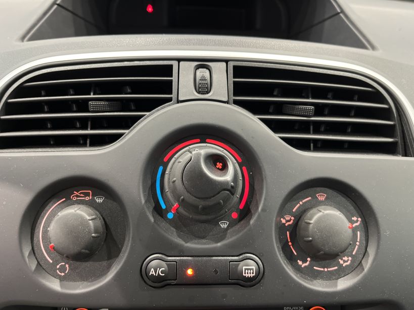 RENAULT KANGOO EXPRESS 2021 - Photo n°13