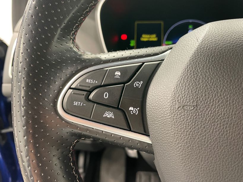 RENAULT MEGANE IV BERLINE 2022 - Photo n°12