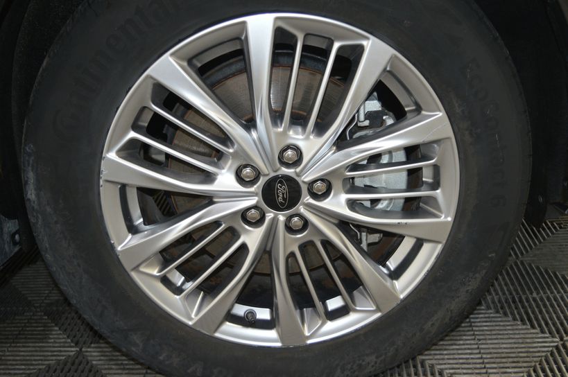 FORD KUGA 2021 - Photo n°7