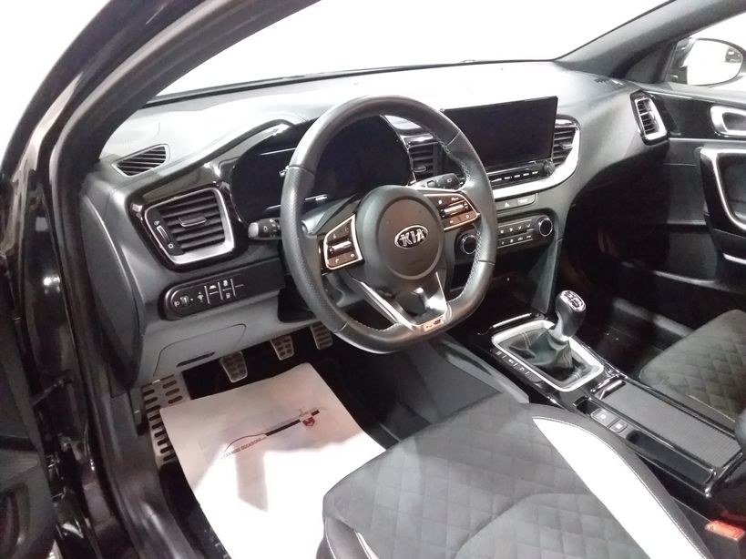 KIA CEED 2021 - Photo n°12