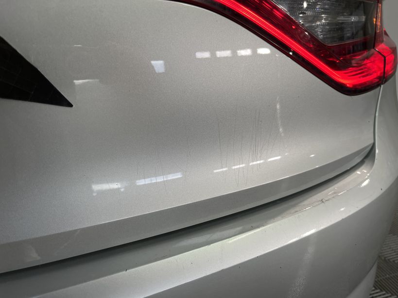 RENAULT MEGANE IV BERLINE BUSINESS 2020 - Photo n°3
