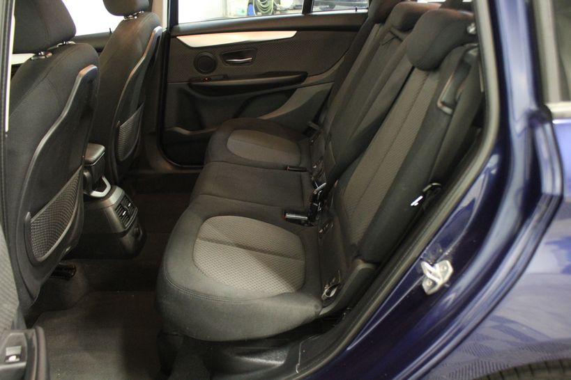 BMW SERIE 2 GRAN TOURER F46 2015 - Photo n°11