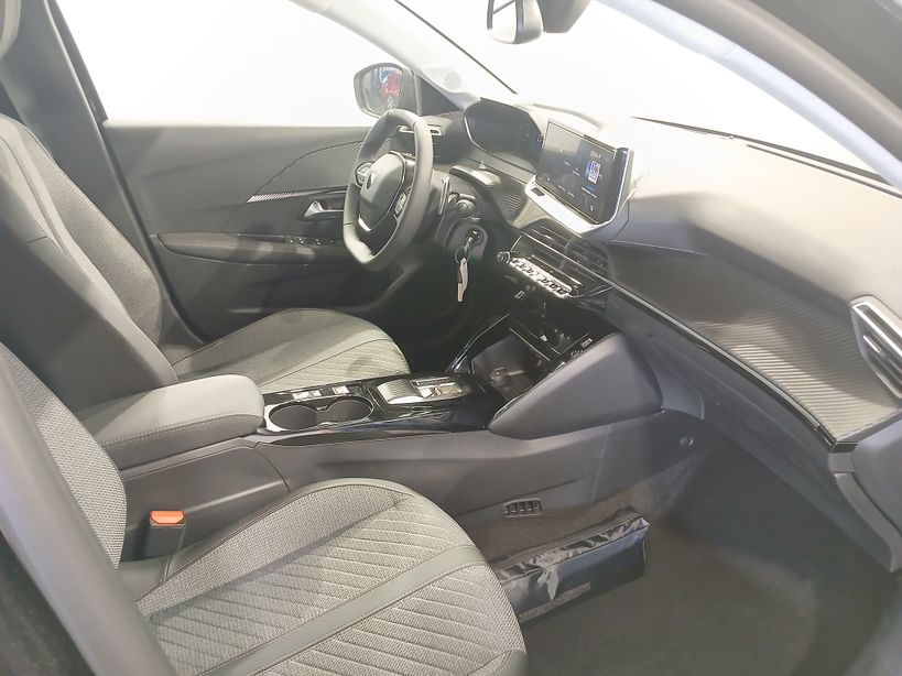 PEUGEOT 208 2025 - Photo n°8