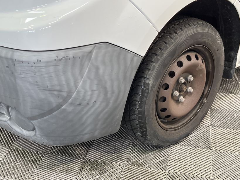 RENAULT TRAFIC FOURGON 2010 - Photo n°14