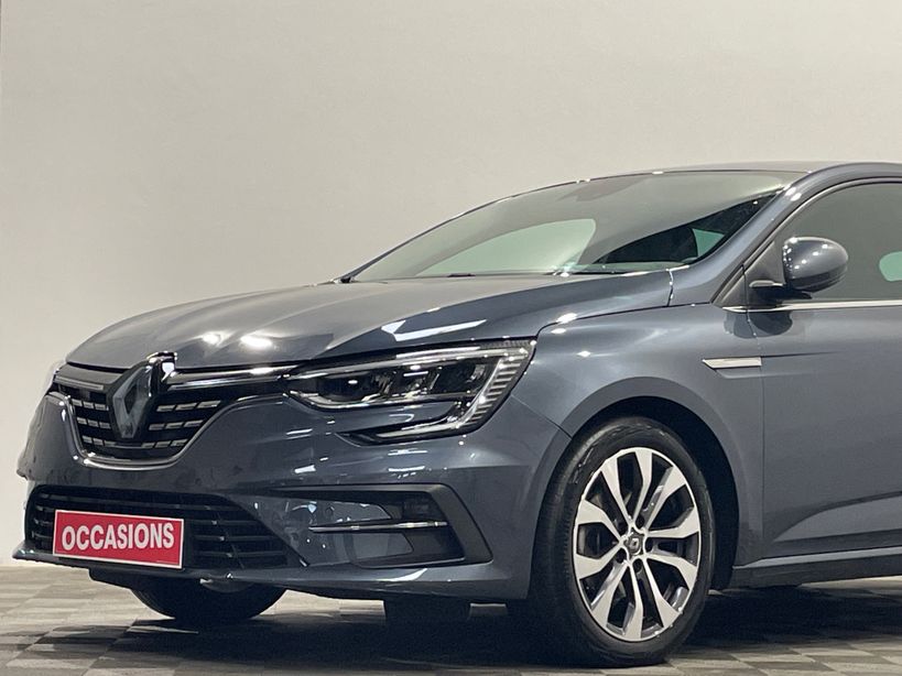 RENAULT MEGANE IV BERLINE 2023 - Photo n°45
