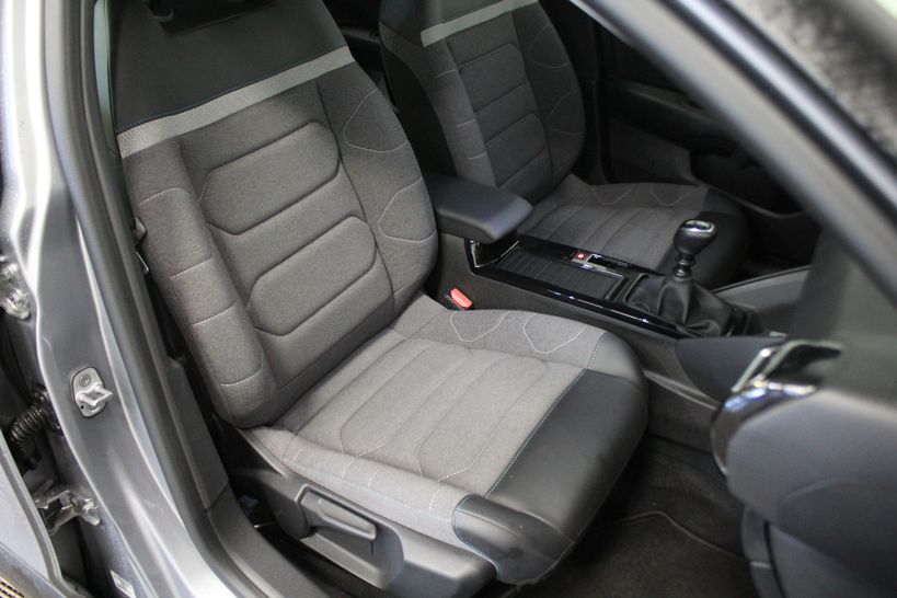 CITROEN C4 2022 - Photo n°8