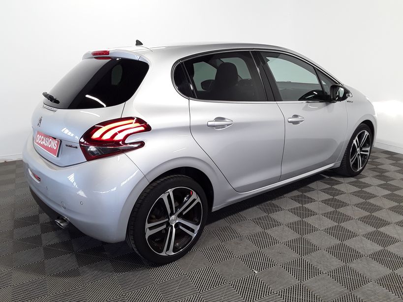 PEUGEOT 208 2016 - Photo n°5