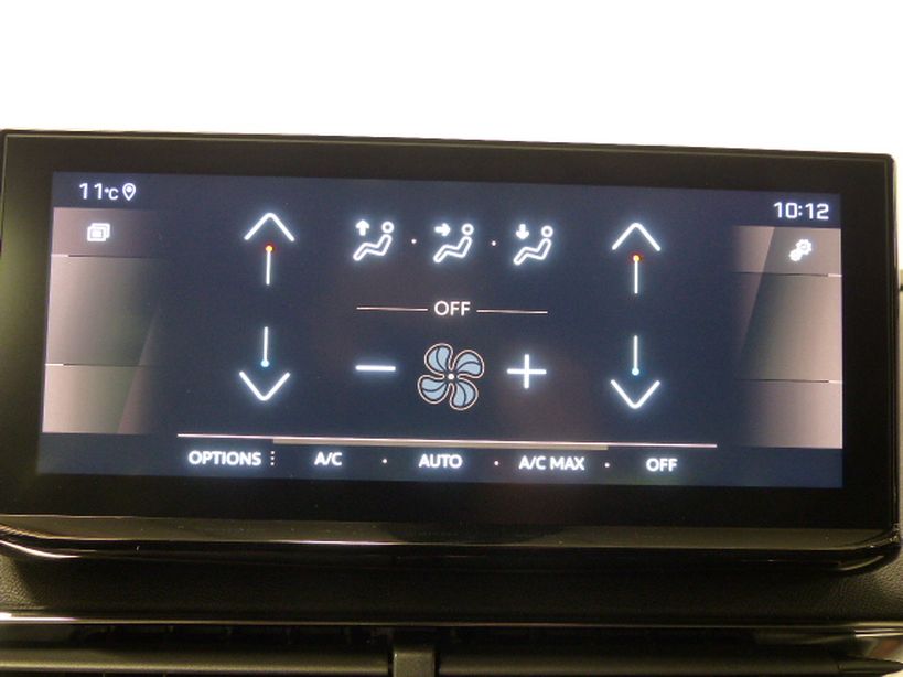 PEUGEOT 3008 2021 - Photo n°15