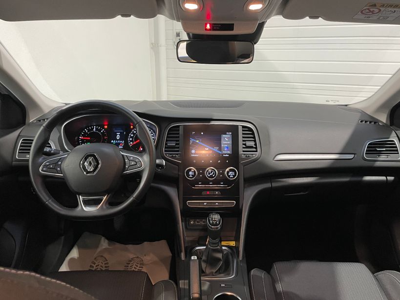 RENAULT MEGANE IV BERLINE 2022 - Photo n°13